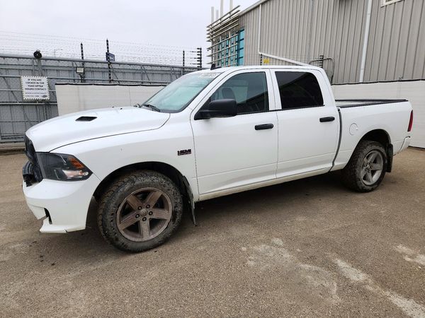 2019 RAM 1500 CLASSIC — DSFA — Front 3/4
