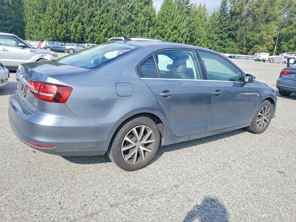 2017 VOLKSWAGEN JETTA SE