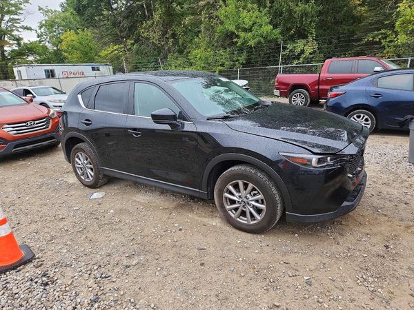 2022 MAZDA CX-5 Select Package — Passenger 3/4