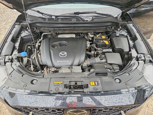 2022 MAZDA CX-5 Select Package — Engine bay
