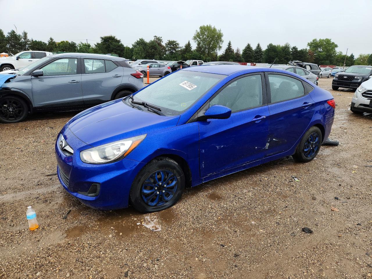 2014 HYUNDAI ACCENT — Front 3/4