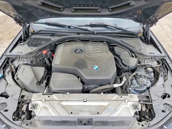 2020 BMW 330XI — Engine bay