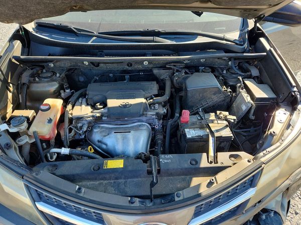 2015 TOYOTA RAV4 LE (X Grade) — Engine bay