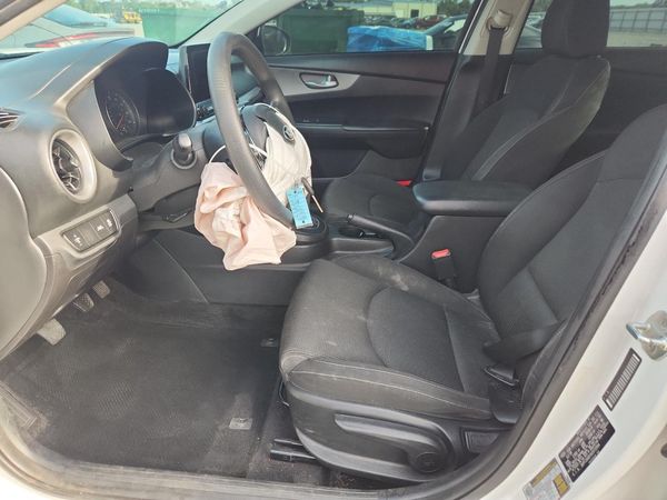 2019 KIA FORTE FE/LX/LXS — DENT