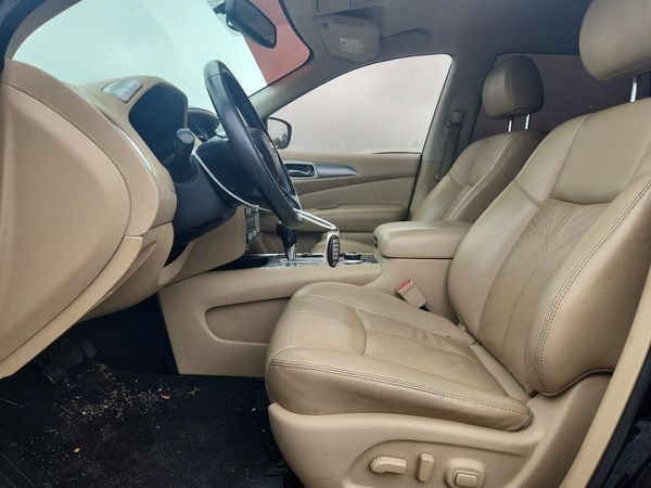 2018 NISSAN PATHFINDER — DENT