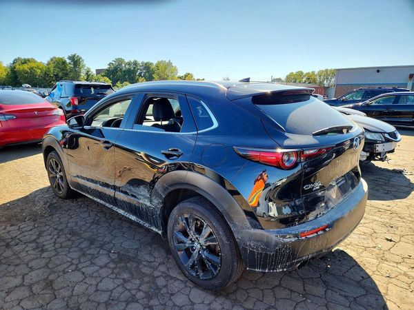 2022 MAZDA CX-30 Premium Package