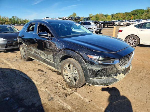 2022 MAZDA CX-30 Premium Package