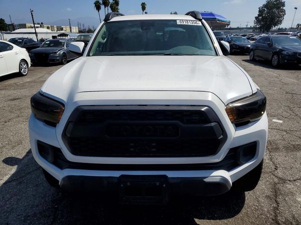 2020 TOYOTA TACOMA SR5