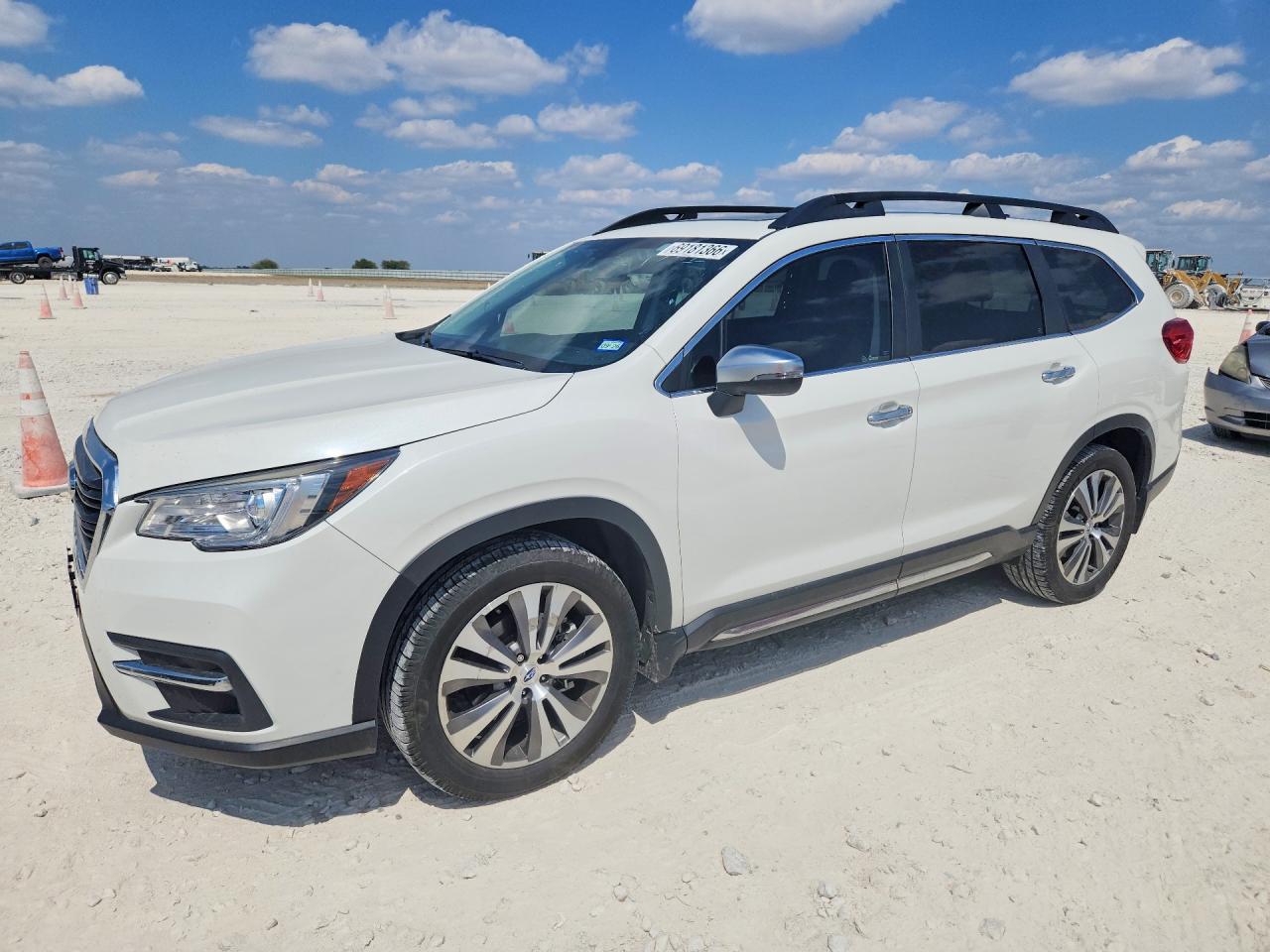 2020 SUBARU ASCENT — Front 3/4
