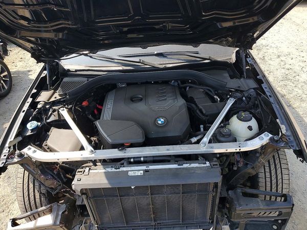 2023 BMW X4 — Engine bay