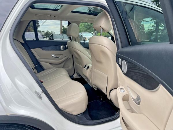 2017 MERCEDES-BENZ GLC GLC300 Base-4M
