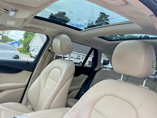 2017 MERCEDES-BENZ GLC GLC300 Base-4M