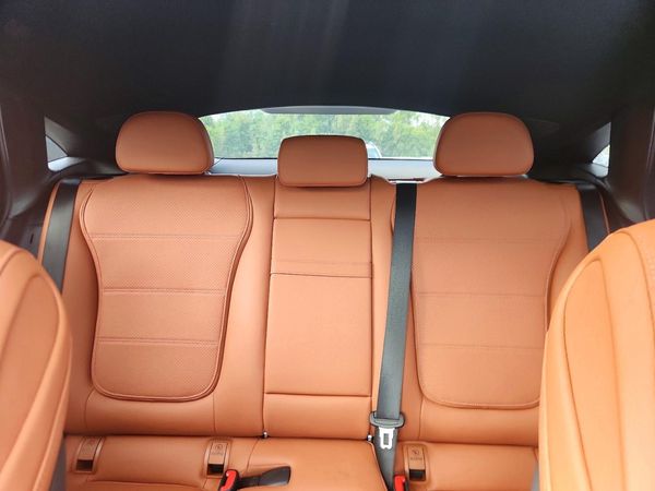 2026 MERCEDES-BENZ GLC COUPE GLC300 4MATIC — SUVN
