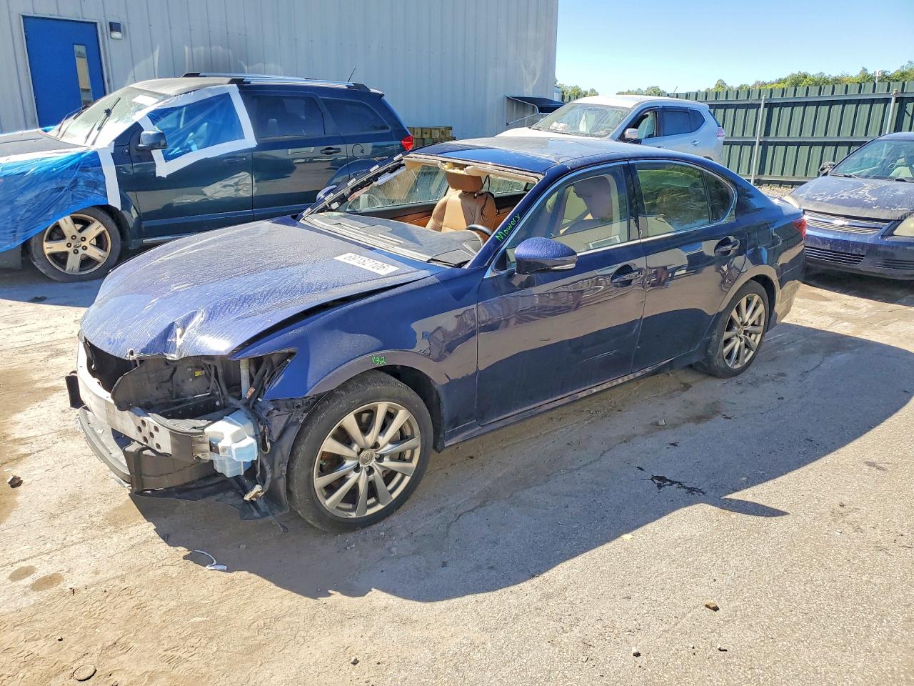 2015 LEXUS GS 350 — Front 3/4