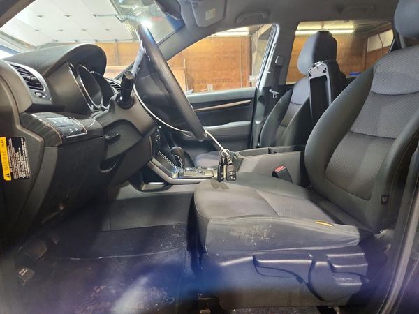 2013 KIA SORENTO Base / LX — DENT