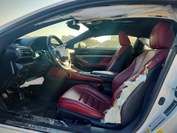 2017 LEXUS RC — DENT