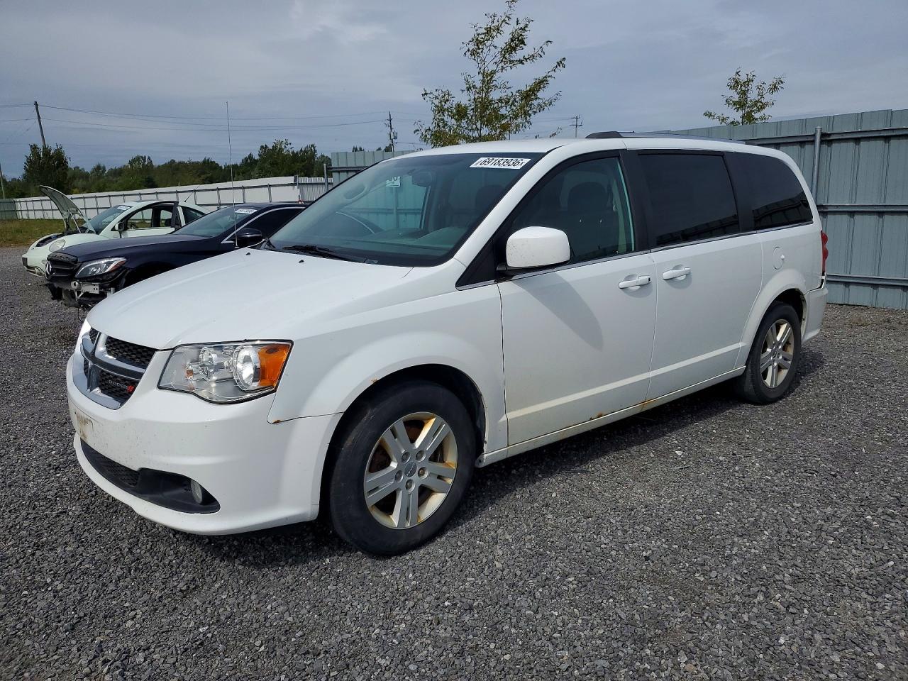 2018 DODGE CARAVAN Crew