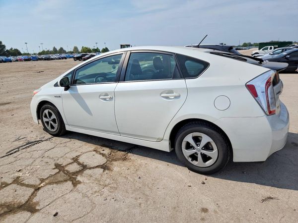 2015 TOYOTA PRIUS