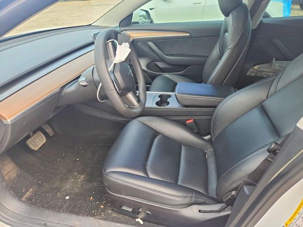 2022 TESLA MODEL 3 — DENT