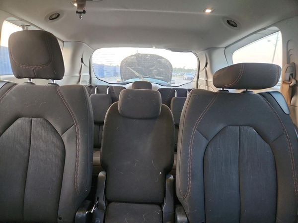 2019 CHRYSLER PACIFICA — SUVN