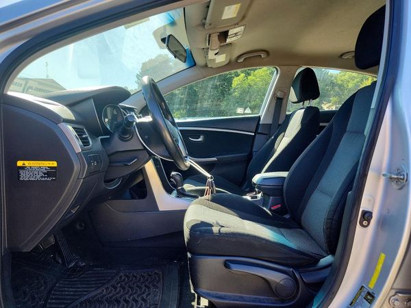 2014 HYUNDAI ELANTRA STD, Style, Tech