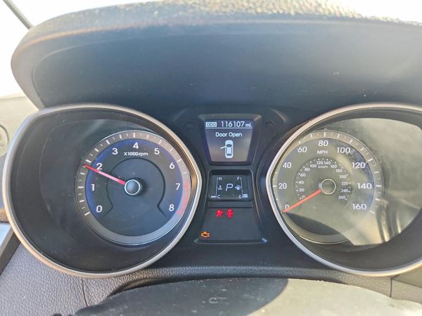 2014 HYUNDAI ELANTRA STD, Style, Tech