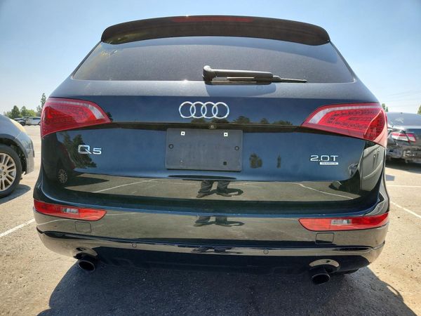 2012 AUDI Q5 Premium Plus — DIRR