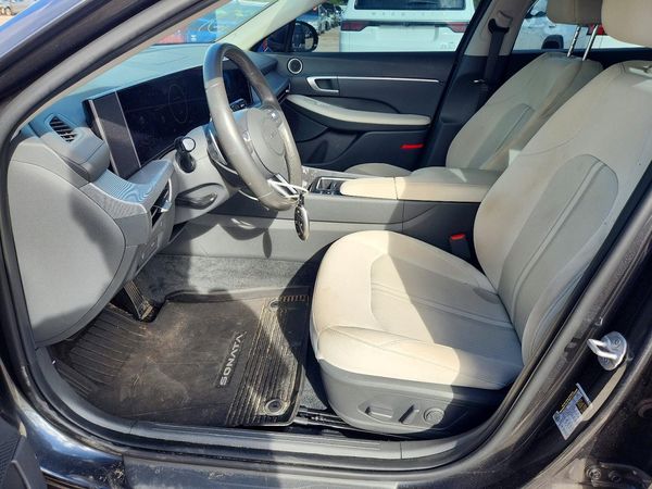 2025 HYUNDAI SONATA SEL Convenience — DENT