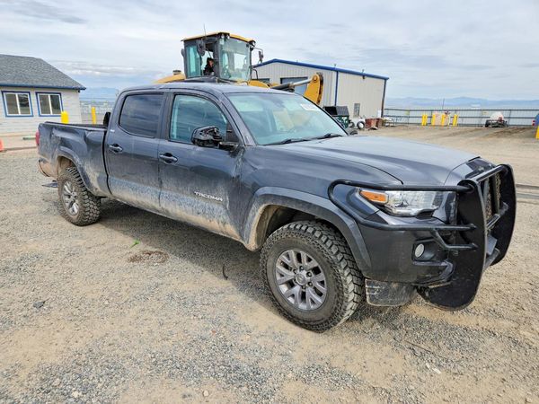 2018 TOYOTA TACOMA — Passenger 3/4