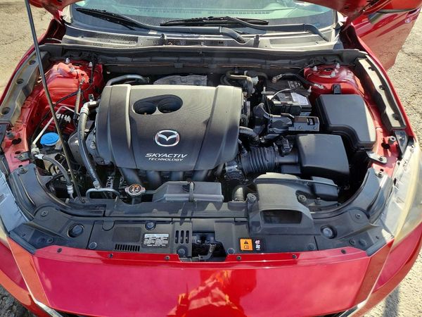 2016 MAZDA 3 — Engine bay