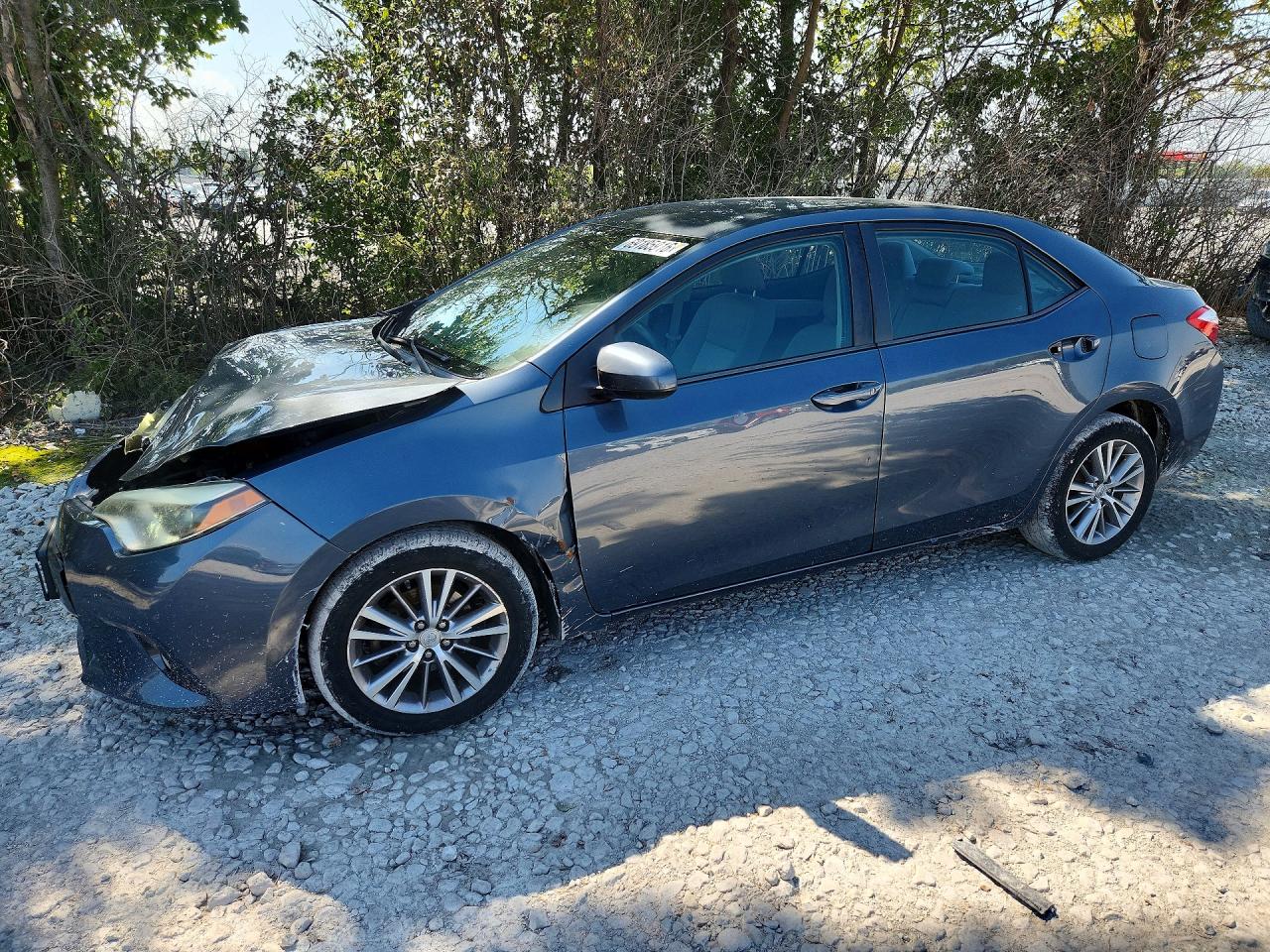 2015 TOYOTA COROLLA — Front 3/4