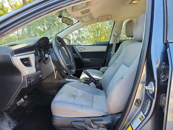 2015 TOYOTA COROLLA — DENT