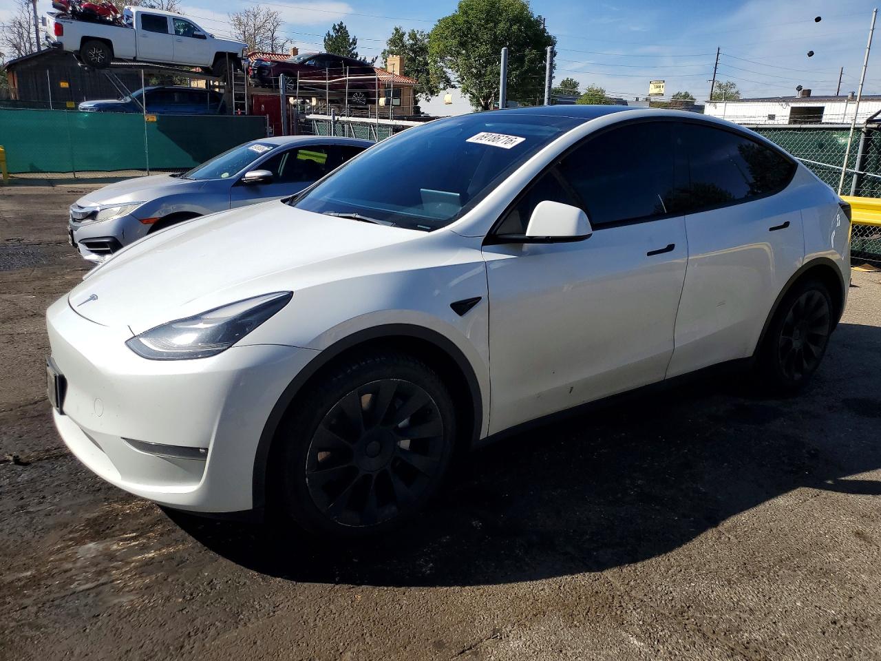 2023 TESLA MODEL Y — Front 3/4