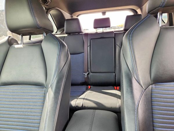 2019 TOYOTA RAV4 XSE HV 4WD — SUVN