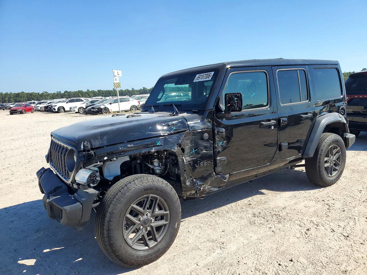 2025 JEEP WRANGLER 4-DOOR SPORT — Front 3/4