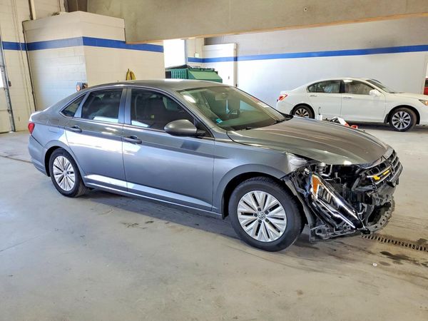 2019 VOLKSWAGEN JETTA S — Passenger 3/4