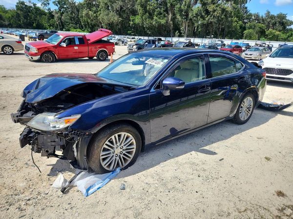 2015 LEXUS ES350 350 — Front 3/4