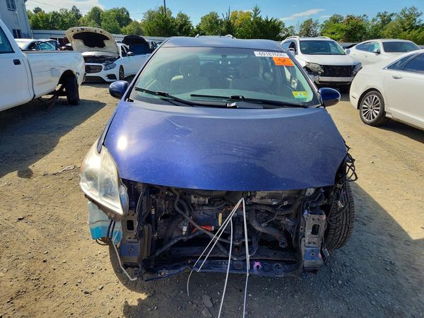 2013 TOYOTA PRIUS — DIRF