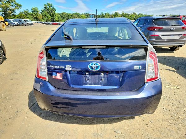 2013 TOYOTA PRIUS — DIRR