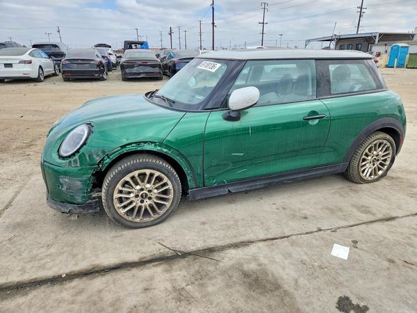 2025 MINI COOPER