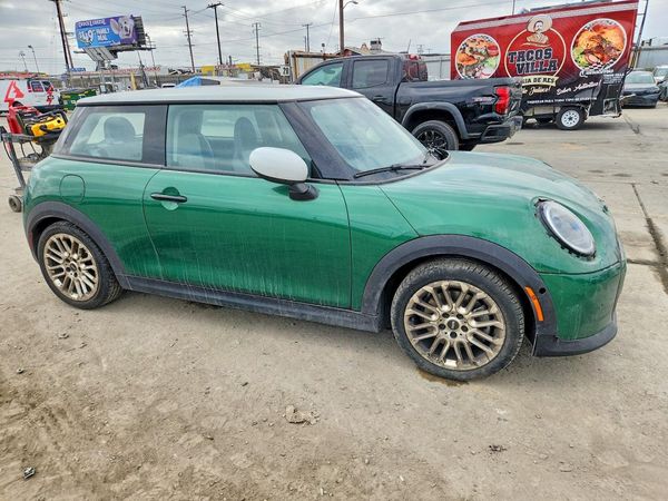 2025 MINI COOPER