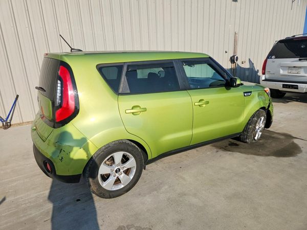 2017 KIA SOUL Base