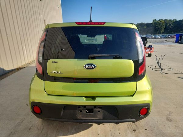 2017 KIA SOUL Base