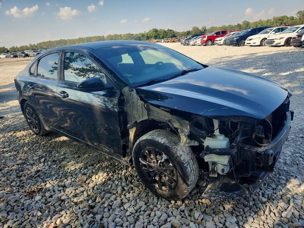 2019 KIA FORTE — Passenger 3/4