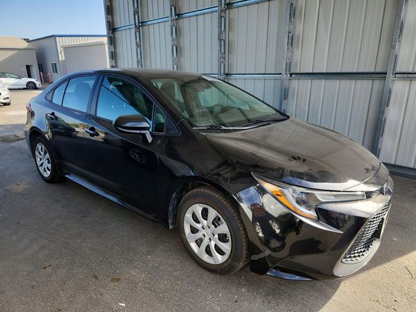 2022 TOYOTA COROLLA LE — Passenger 3/4