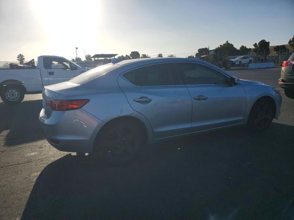 2014 ACURA ILX 20