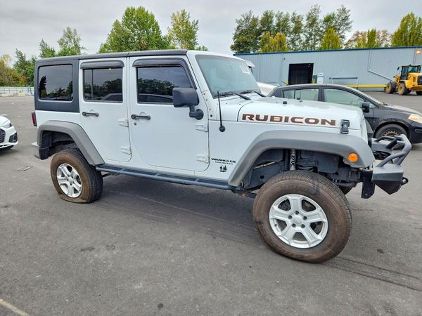 2015 JEEP WRANGLER UNLIMITED Rubicon — Passenger 3/4