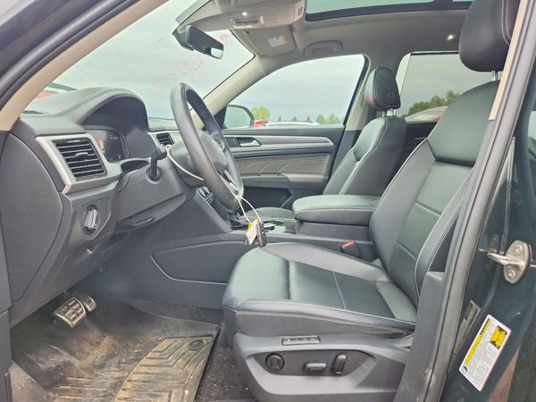 2022 VOLKSWAGEN ATLAS — DENT