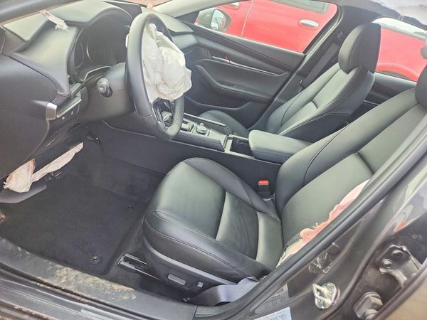 2026 MAZDA 3 — DENT