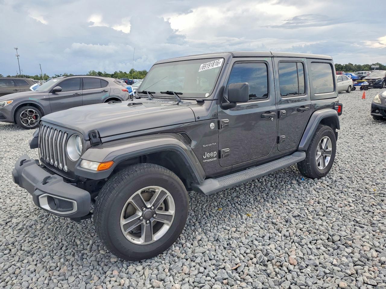2018 JEEP WRANGLER UNLIMITED — Front 3/4